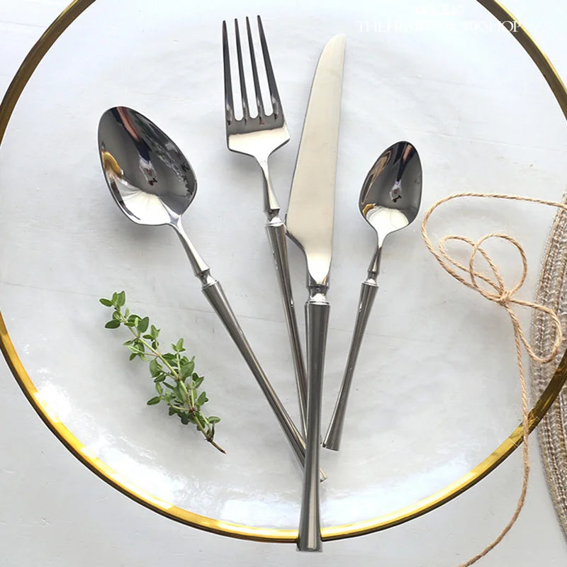 Bright Silver Flatware Set